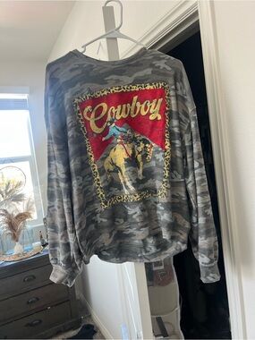Cowboy Graphic Camo Pullover Sweater - Gray